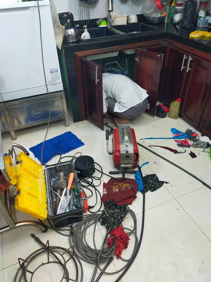 Thông Cống Nghẹt Quận 3 Giá Rẻ, Uy Tín, Chuyên Nghiệp