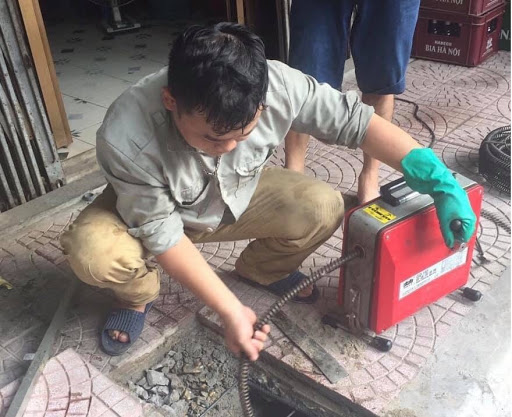Thông cống nghẹt Quận 2 giá rẻ, uy tín, chuyên nghiệp tại TPHCM